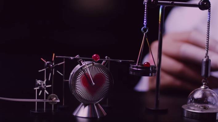 The World’s Tiniest Rube Goldberg Machine