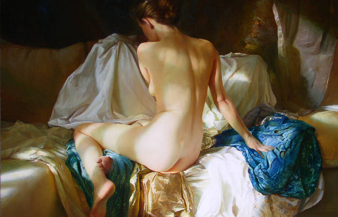 Hyperrealistic Oil Paintings Honoring Feminine Beauty