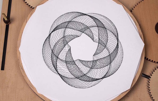 Ingenious Geometric Designs with a Wooden Drawing Machine
