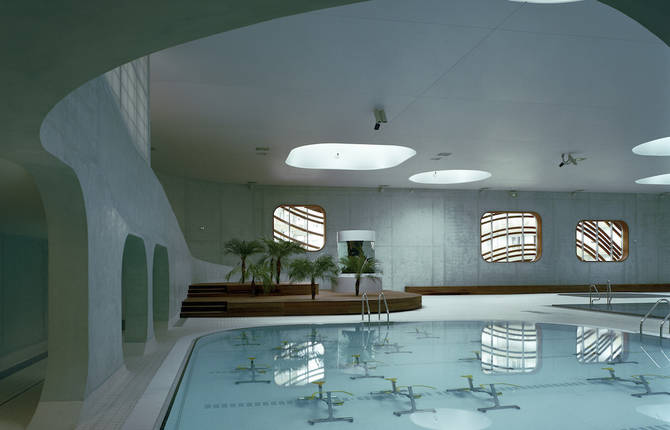 Feng Shui Pool in Paris