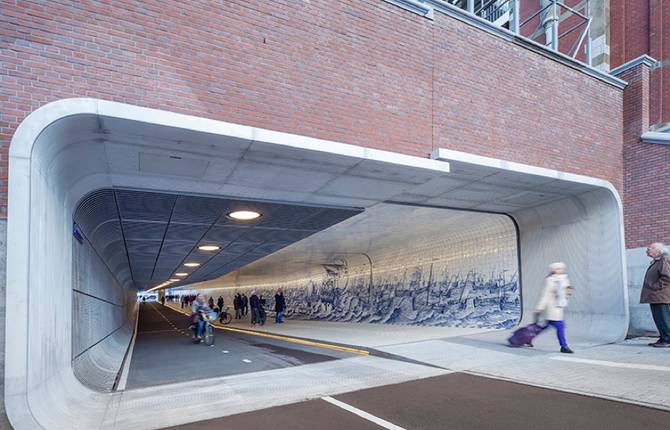 Pedestrian Tunnel Clad of 80 000 Blue Tiles