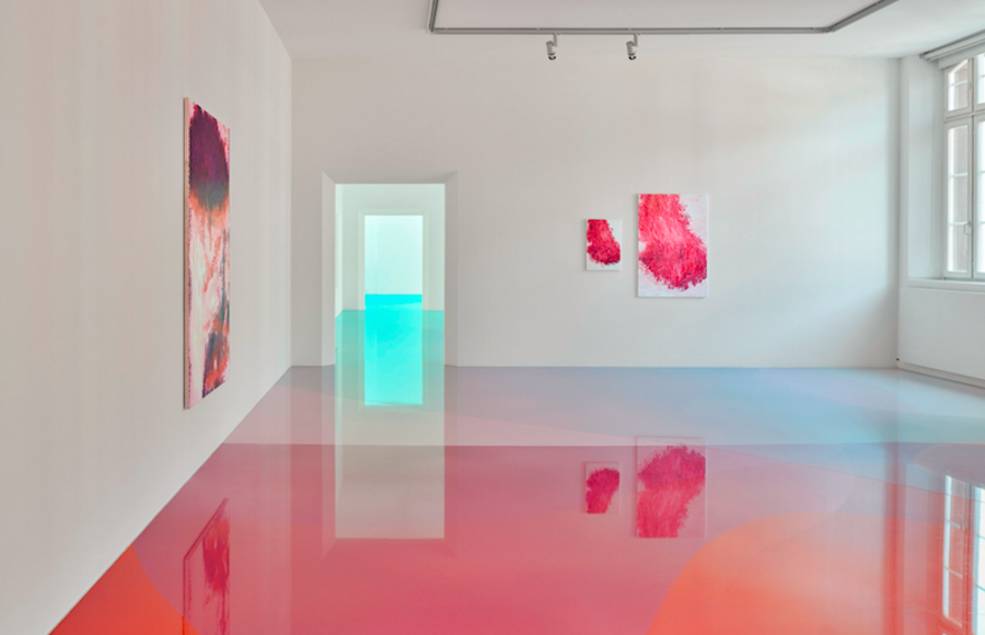 Flood-Like and Colorful Floor in an Exhibition