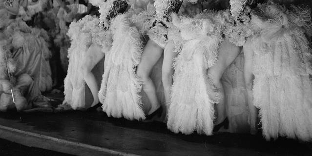 Revue of the Folies-Bergere. Paris, about 1937-193 - Fubiz 