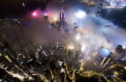 Beautiful Urban Fog Photography in Hong Kong