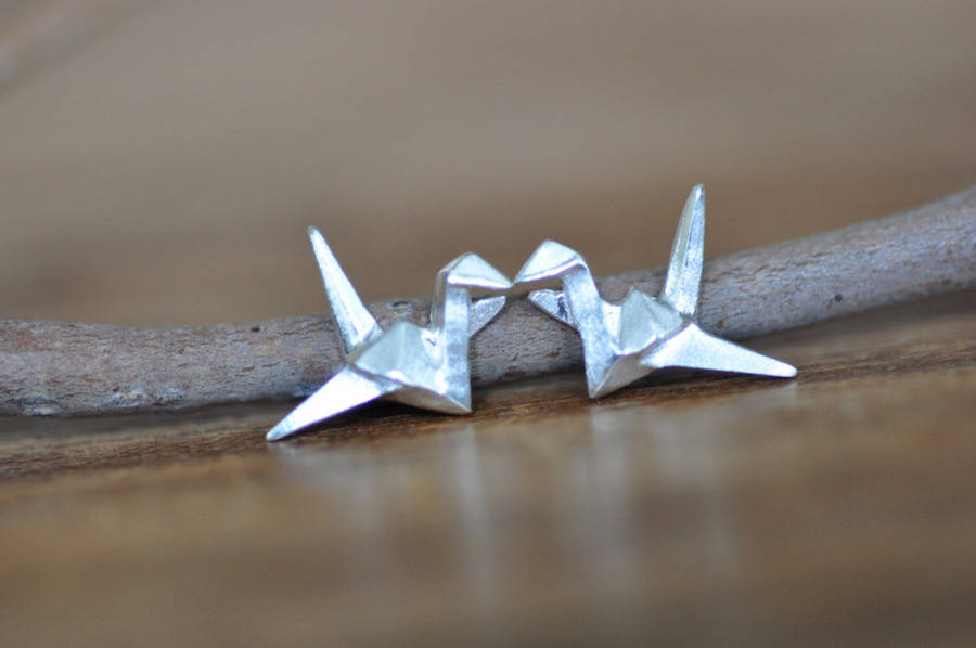 Origami-Silver-Necklaces-by-Jamber-Jewels6-900x598.jpg