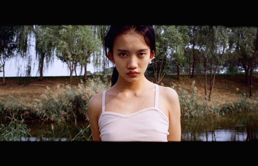 Photographs of an Emerging Generation of Chinese Women