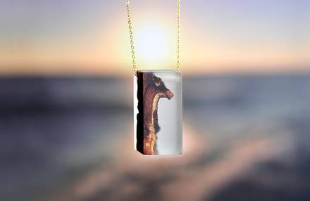 Handcrafted Jewelry Made from Driftwood and Bioresin