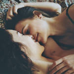 touchingandintimatephotographsofcouples-21