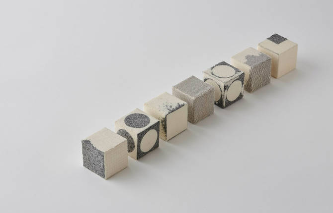 Carefully Embroidered Decorative Cubes