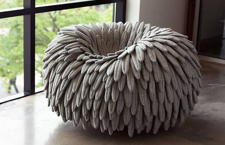 Feather-Like Puffy Chair