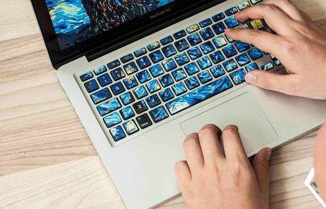 Stunning Laptop Keyboard Stickers Inspired by Iconic Paintings