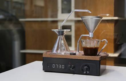 Clever Coffee & Tea Alarm Clock