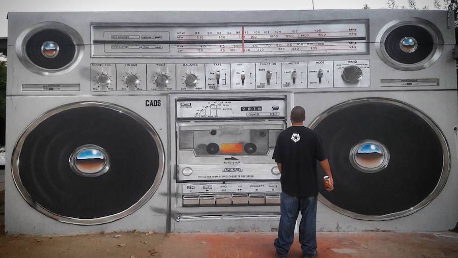 Giant Boombox Mural in Chile3