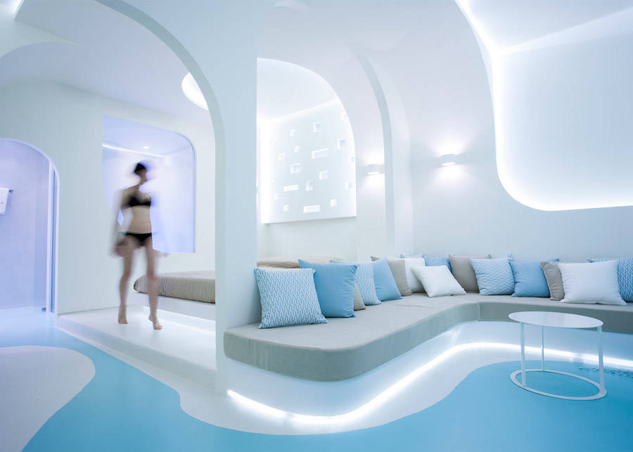 Smoothy Curved Interior Design For A Hotel In Santorini
