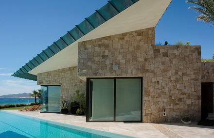 Incredible Structural Residence in Mexico