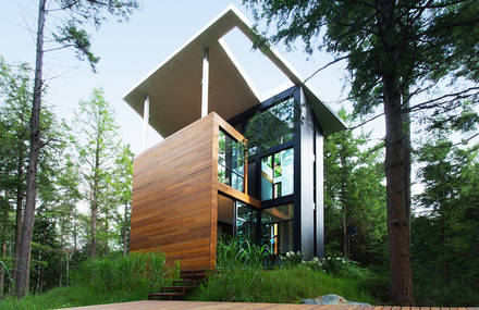 Geometrical and Original Sculptor’s House in Canada