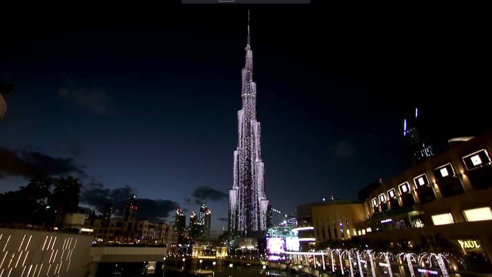 The LED Exterior Facade of Burj Khalifa Uncovered