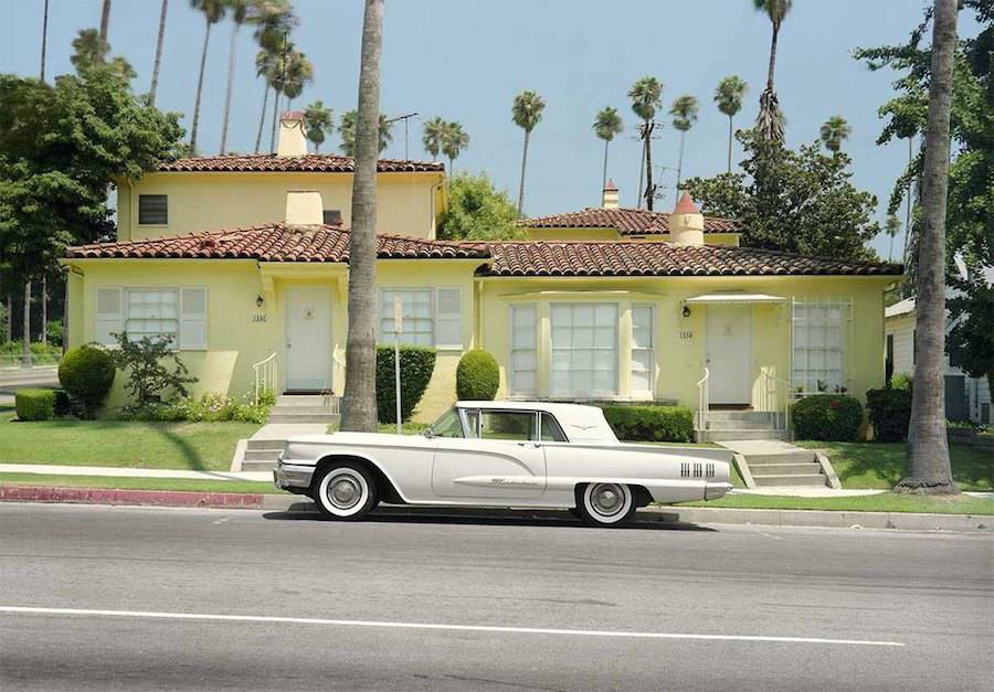 Photographs-of-Cars-and-Homes-in-California-7-900x627.jpg