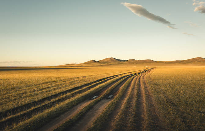 Stunning Photographic Trip Across the Steppes of Mongolia