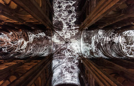 Virtual Reality Sky on a Church Ceiling in Paris