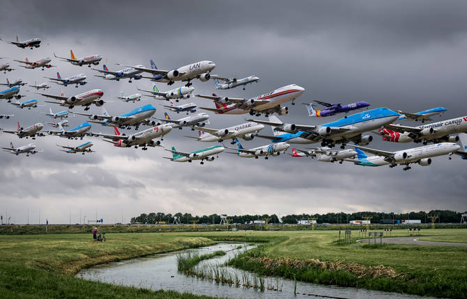 Amazing Photomontages of Planes