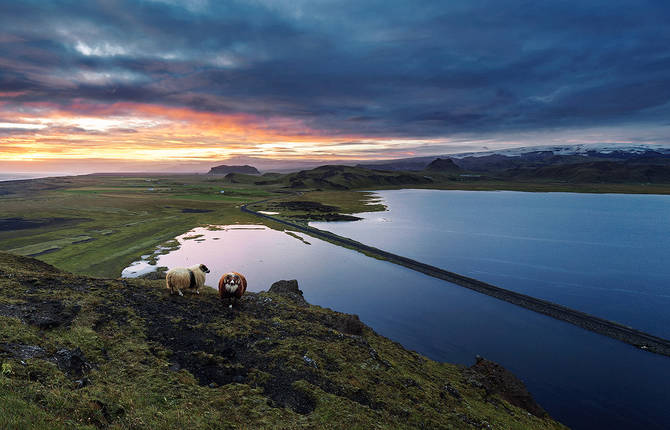 Breathtaking Pictures of Iceland by Lukas Furlan