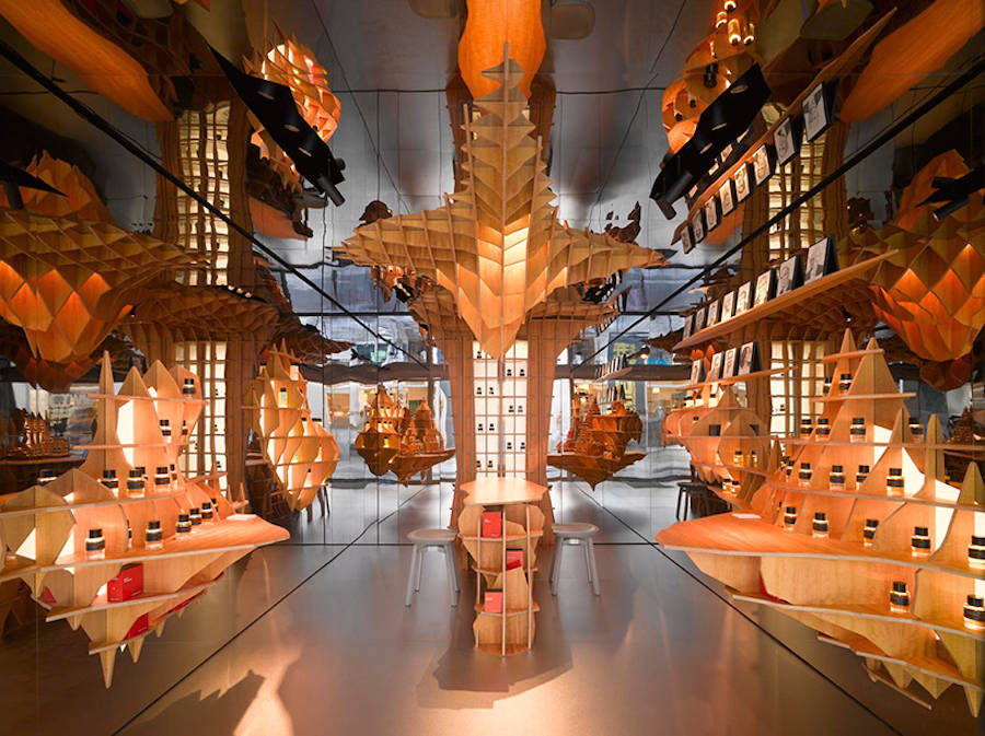 Incredible Interior Design of a Parisian Perfume Store