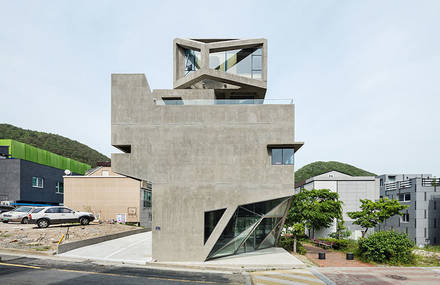 Owl-Shaped Concrete House in South Korea