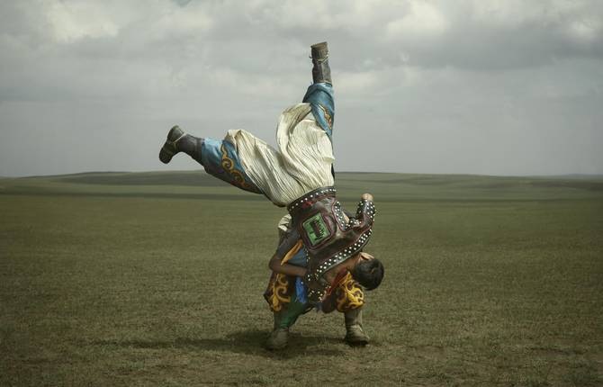 Stunning Portraits of Mongolian Wrestlers