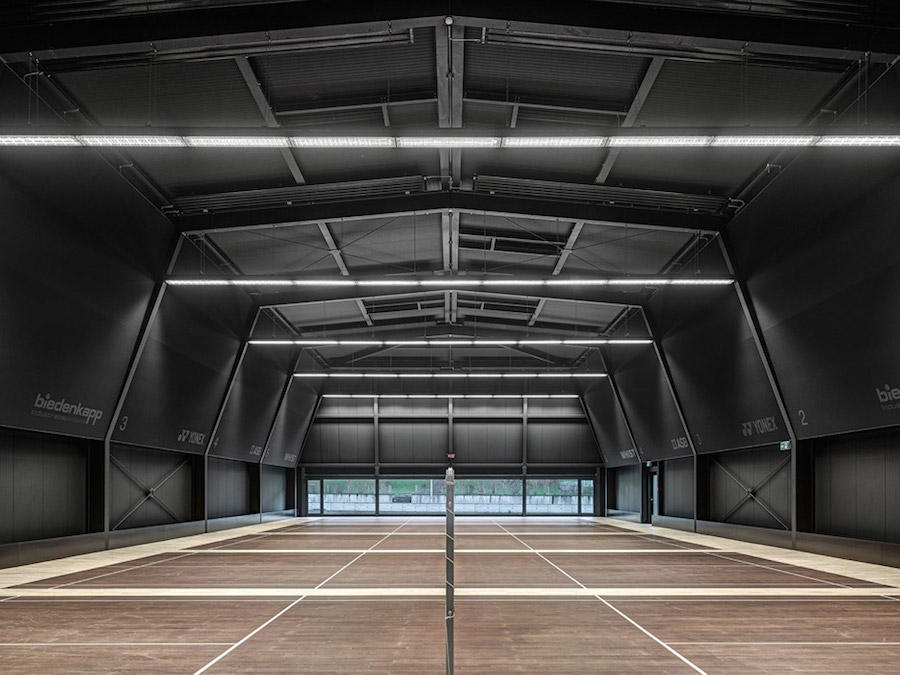 Splendid Badminton Complex in Swiss
