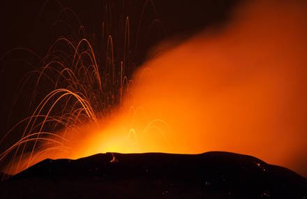 Unique Photographs of Etna Vulcan in Eruption