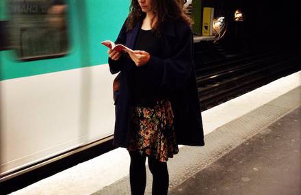 Parisian Women Reading in the Metro by Audrey Siourd