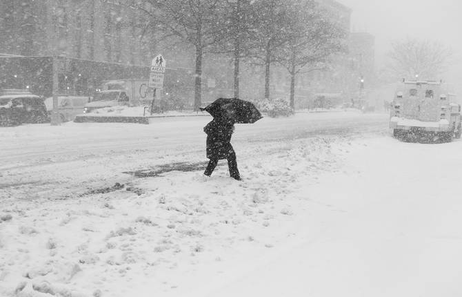 Beautiful Black & White Photographs of Snowy Winter in New York