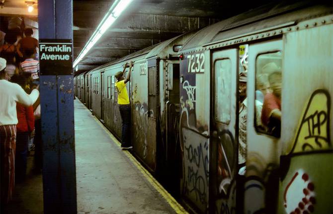 Dazzling Photographs of New York Subway on the 80’s