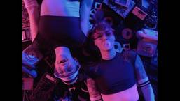 BLOWSOM – Stand Out