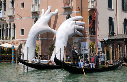 Premonitory Art Installation in Venice by Lorenzo Quinn