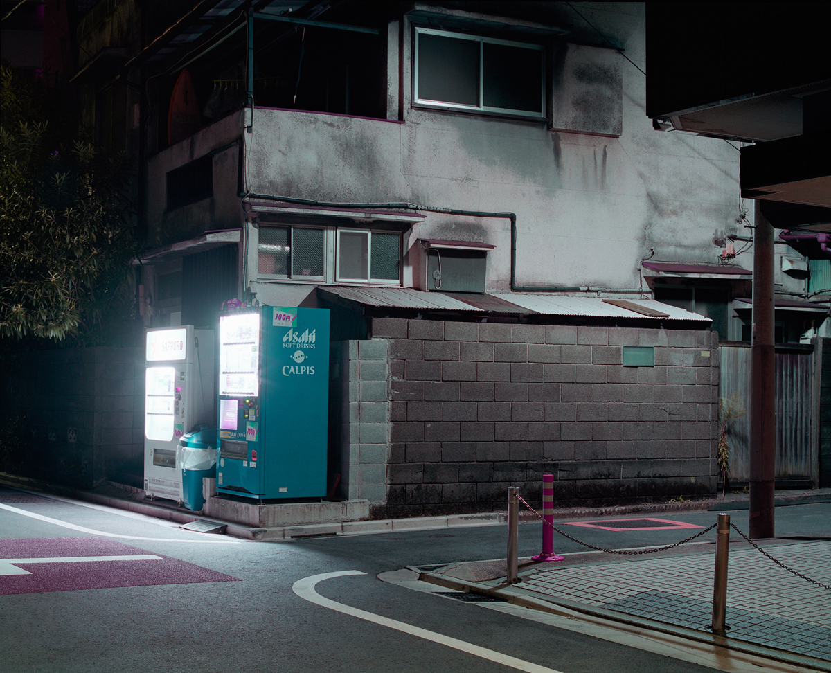 content_fubiz-benedikt-partenheimer-VENDING_MACHINE_06.jpg