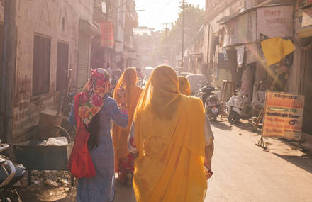A Vibrant Travelogue Through Rajasthan by Simon Bray