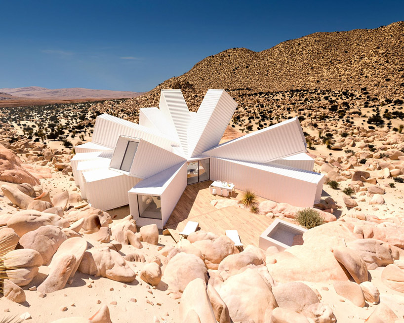 Joshua Tree Residence Made of Containers
