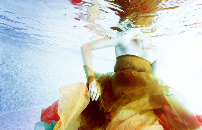 Underwater Fashion Photographs