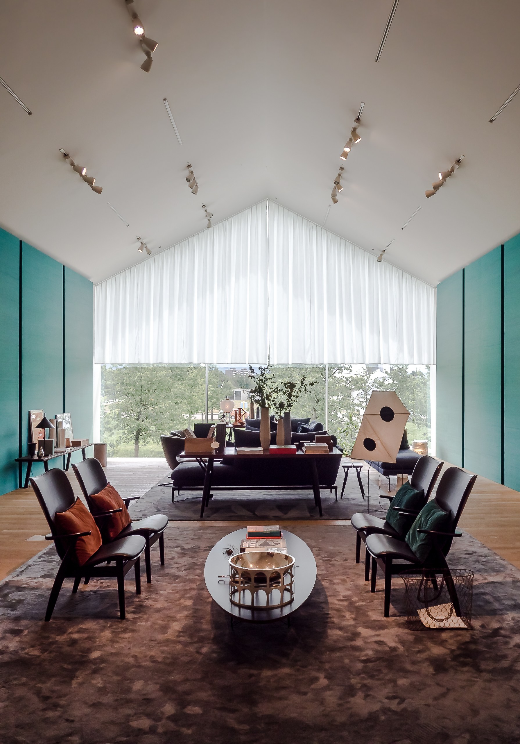 Beautiful Photographies of the Vitrahaus Interiors