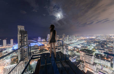 Impressive Rooftop Photographs of Toronto