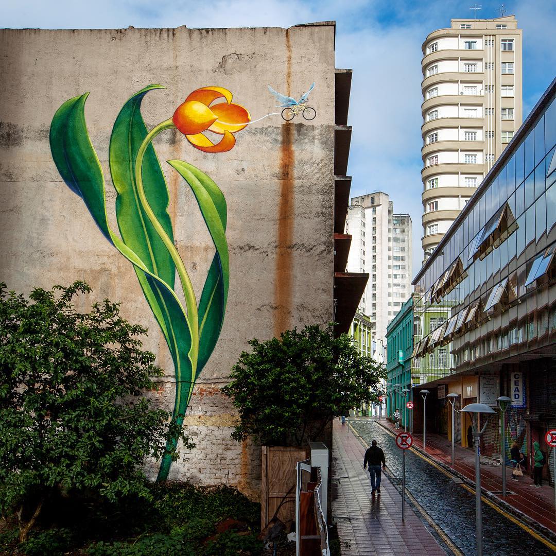 fubiz-mona-caron-flowers-mural-07.jpg