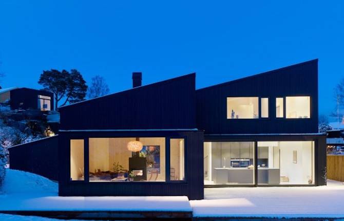 Modern Swedish House by Bornstein Lyckefors Arkitekter