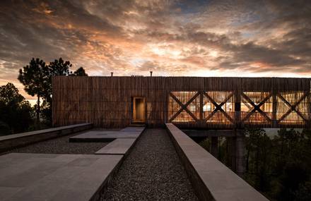 Minimalist and Sustainable Hotel in the Himalayas