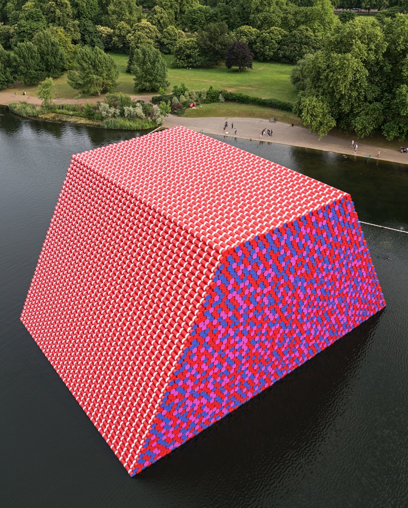 christo-1.jpg