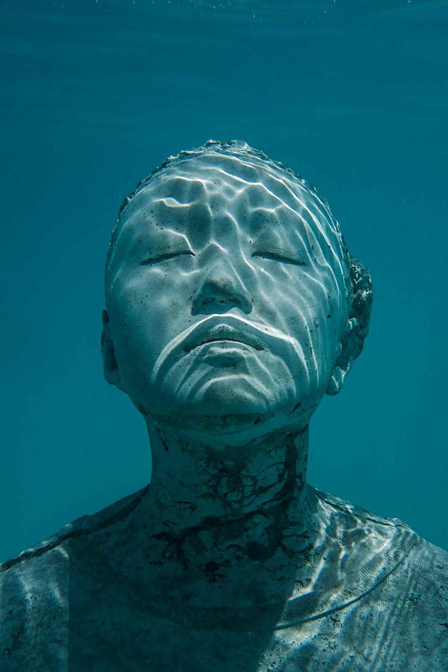 coralarium-underwater-inter-tidal-art-gallery-in-the-maldives-02.jpg