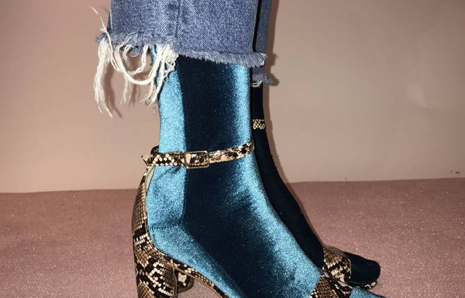 Fashion Outfits with Velvet Socks