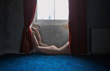 Naked Self-Portraits to Explore Our Body