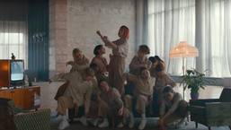 The Dystopian Clip of Suzane to Defend Women’s Empowerment